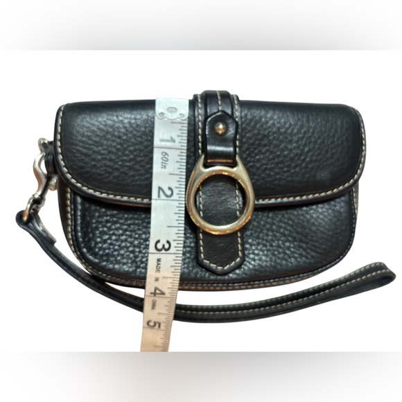 Dooney & Bourke Black Leather Wristlet with Red Leather interior and COA - Picture 6 of 6